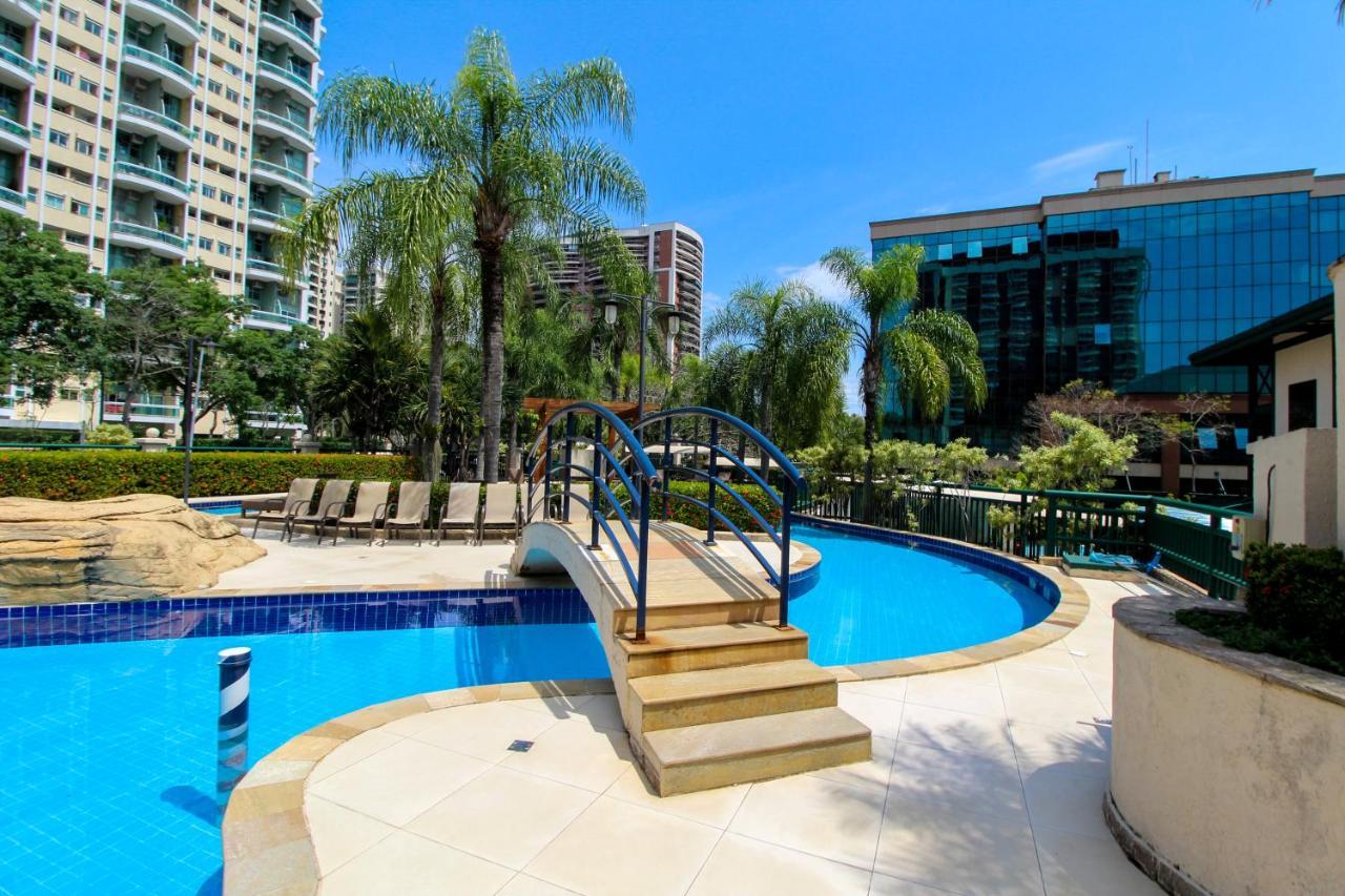 Barra Da Tijuca - 9 - Flat Premium Com Cozinha, Fogao Cooktop, Geladeira Grande, Smart Tv Grande, Lindo E Muitissimo Confortavel, Balsa Para A Praia Gratis E Estacionamento Gratuito Ріо-де-Жанейро Екстер'єр фото