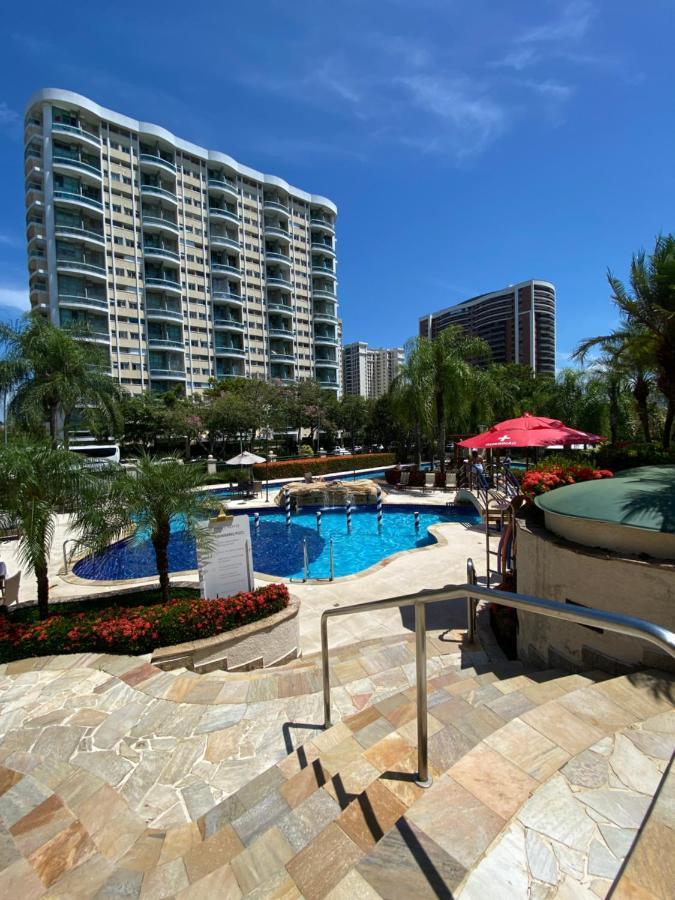Barra Da Tijuca - 9 - Flat Premium Com Cozinha, Fogao Cooktop, Geladeira Grande, Smart Tv Grande, Lindo E Muitissimo Confortavel, Balsa Para A Praia Gratis E Estacionamento Gratuito Ріо-де-Жанейро Екстер'єр фото